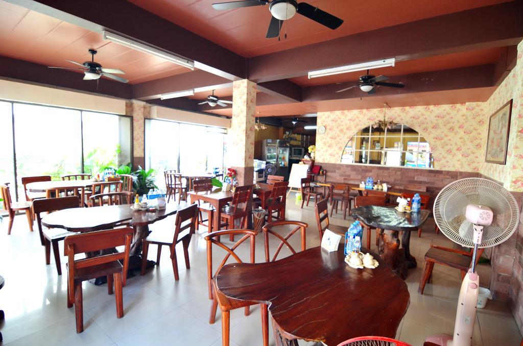 فندق The Famous House - Jomtien المظهر الخارجي الصورة