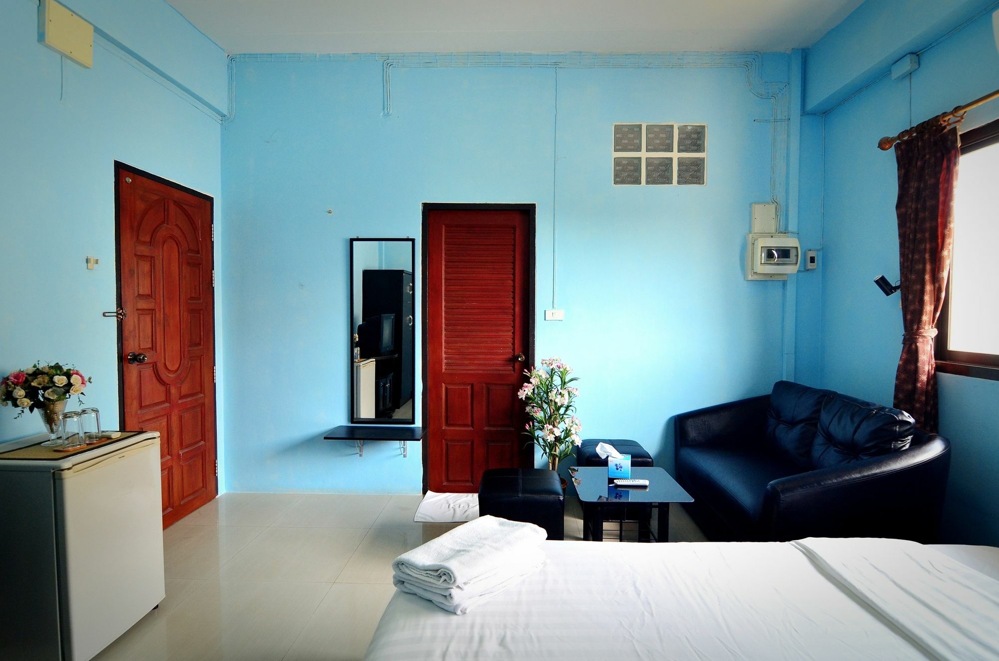 فندق The Famous House - Jomtien المظهر الخارجي الصورة